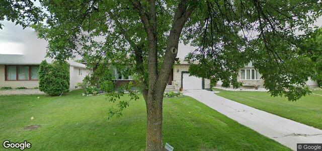 Larawan ng 63 Manren Crescent sa Winnipeg, Manitoba
