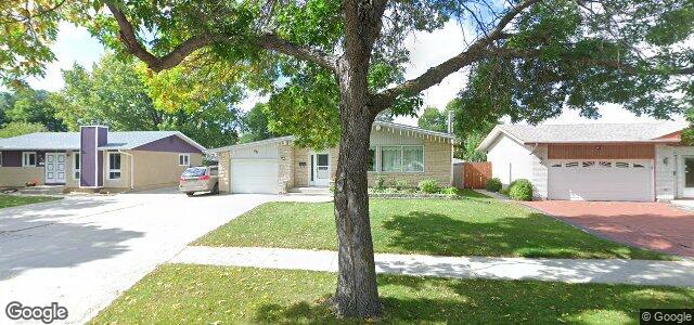 Larawan ng 66 Ashmore Drive sa Winnipeg, Manitoba