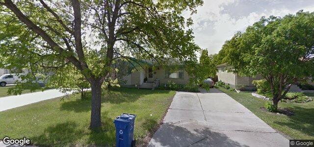Larawan ng 66 Cartwright Road sa Winnipeg, Manitoba