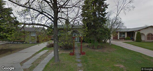 Larawan ng 66 Mandan Road sa Winnipeg, Manitoba