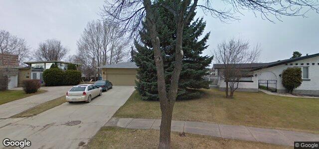 Photo of 67 Mansard Close in Winnipeg, Manitoba