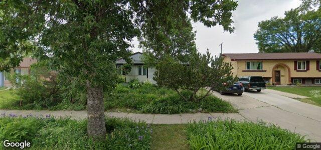 Larawan ng 67 Maynard Close sa Winnipeg, Manitoba