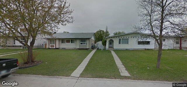 Larawan ng 69 Manor House Court sa Winnipeg, Manitoba