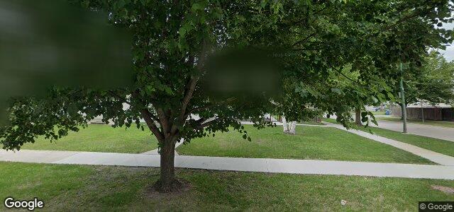 Larawan ng 69 Massena Crescent sa Winnipeg, Manitoba