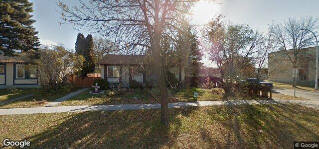 Larawan ng 694 Sheppard Street sa Winnipeg, Manitoba
