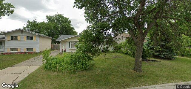 Larawan ng 7 Manren Crescent sa Winnipeg, Manitoba