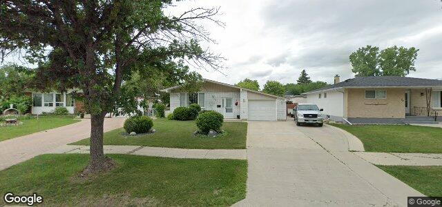 Larawan ng 70 Magenta Crescent sa Winnipeg, Manitoba