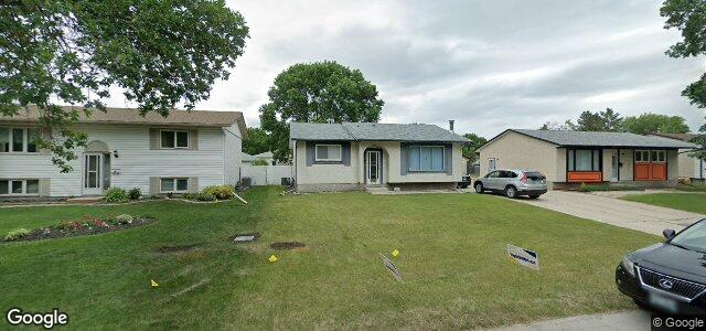 Larawan ng 70 Marbury Road sa Winnipeg, Manitoba