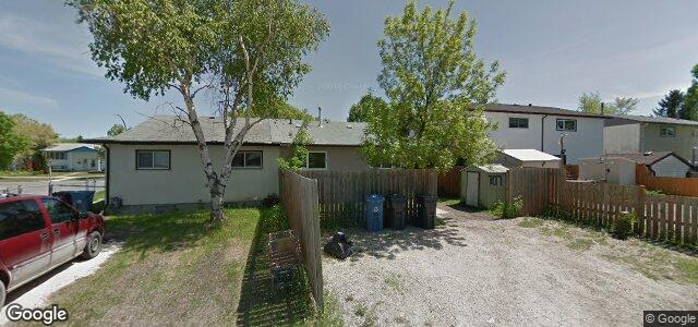 Larawan ng 707 Sheppard Street sa Winnipeg, Manitoba