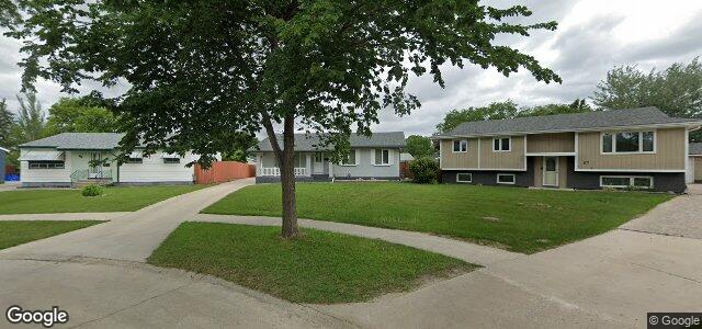 Larawan ng 71 Manorview Close sa Winnipeg, Manitoba