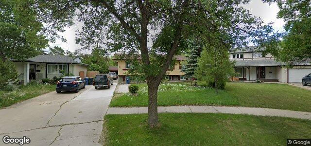 Larawan ng 71 Maynard Close sa Winnipeg, Manitoba