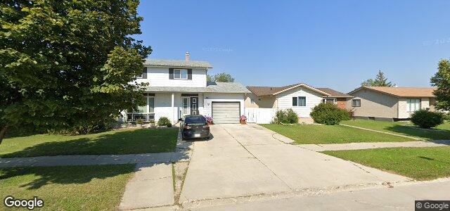 Larawan ng 73 Kenville Crescent sa Winnipeg, Manitoba