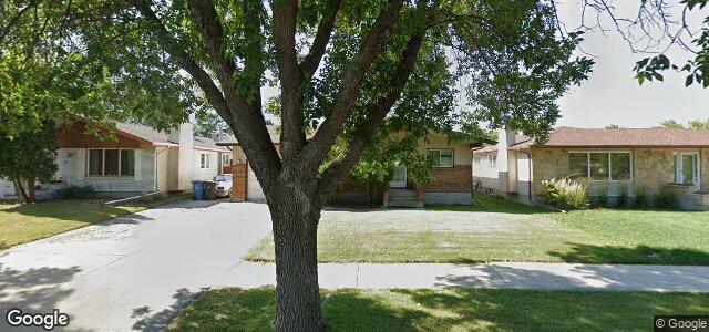 Larawan ng 74 Ashmore Drive sa Winnipeg, Manitoba