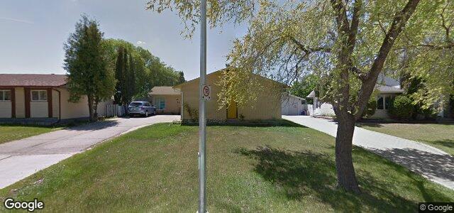Larawan ng 74 Blechner Drive sa Winnipeg, Manitoba