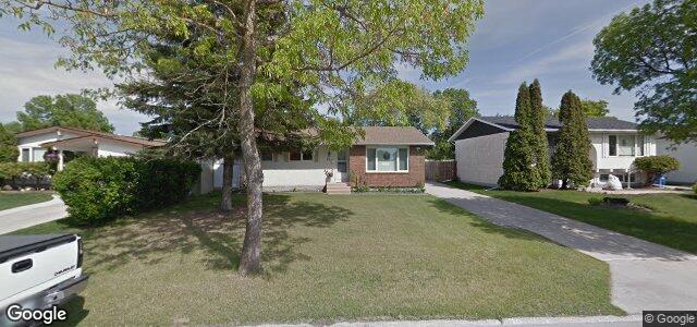 Larawan ng 75 Hiddleston Crescent sa Winnipeg, Manitoba
