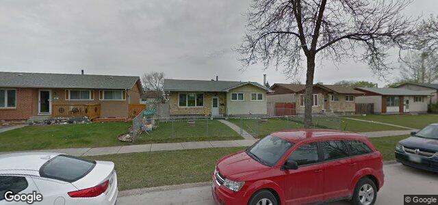 Larawan ng 75 Mankato Crescent sa Winnipeg, Manitoba