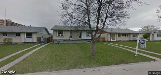 Larawan ng 75 Manor House Court sa Winnipeg, Manitoba