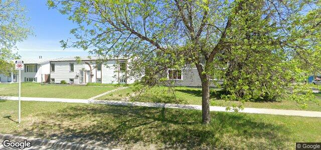 Larawan ng 750 Sheppard Street sa Winnipeg, Manitoba