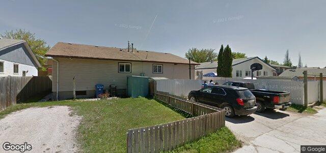 Larawan ng 76 Nicholson Crescent sa Winnipeg, Manitoba