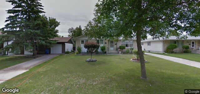 Larawan ng 78 Maddin Crescent sa Winnipeg, Manitoba