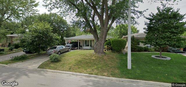 Larawan ng 78 Roberts Crescent sa Winnipeg, Manitoba