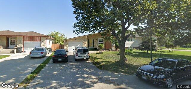 Larawan ng 79 Ashmore Drive sa Winnipeg, Manitoba