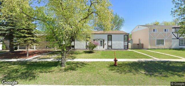 Larawan ng 802 Sheppard Street sa Winnipeg, Manitoba