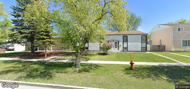 Larawan ng 804 Sheppard Street sa Winnipeg, Manitoba