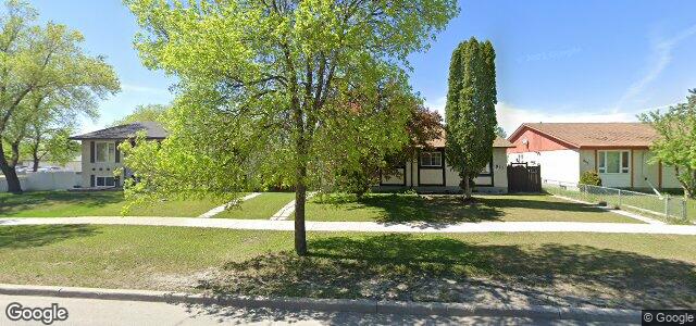 Larawan ng 809 Sheppard Street sa Winnipeg, Manitoba