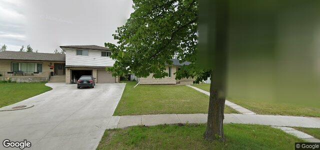 Larawan ng 81 Massena Crescent sa Winnipeg, Manitoba