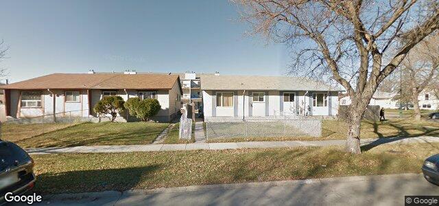 Larawan ng 82 Nicholson Crescent sa Winnipeg, Manitoba