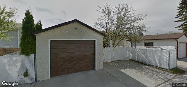 Larawan ng 829 Sheppard Street sa Winnipeg, Manitoba