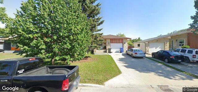 Larawan ng 83 Ashmore Drive sa Winnipeg, Manitoba