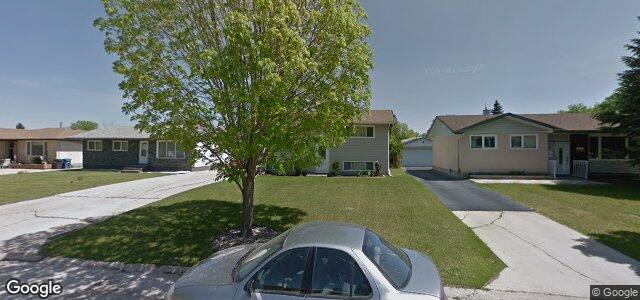 Larawan ng 84 Madrill Close sa Winnipeg, Manitoba