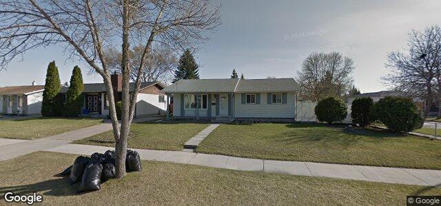 Larawan ng 87 Pickley Crescent sa Winnipeg, Manitoba