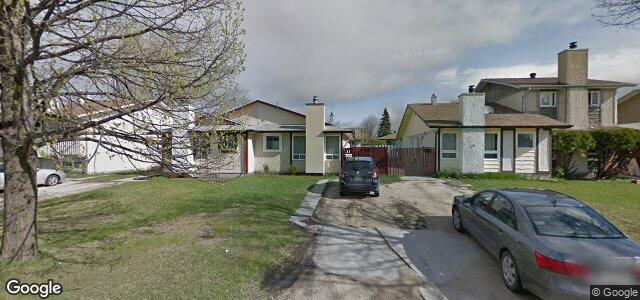 Larawan ng 9 Bondar Bay sa Winnipeg, Manitoba