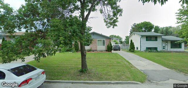 Larawan ng 90 Madera Crescent sa Winnipeg, Manitoba