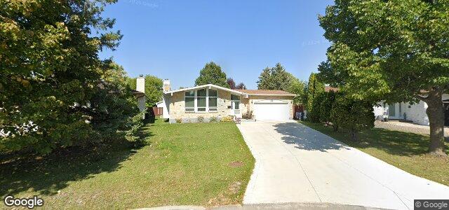 Larawan ng 99 Ashmore Drive sa Winnipeg, Manitoba