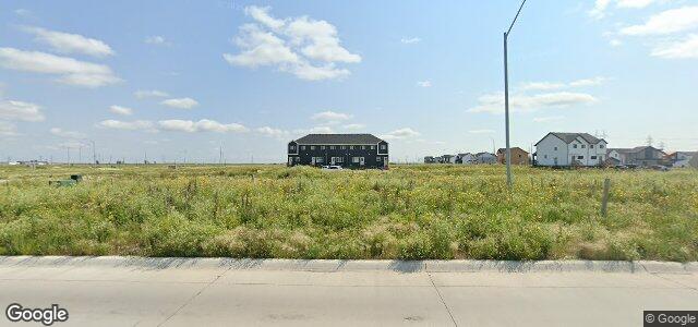 Larawan ng 670 Redonda Street sa Winnipeg, Manitoba