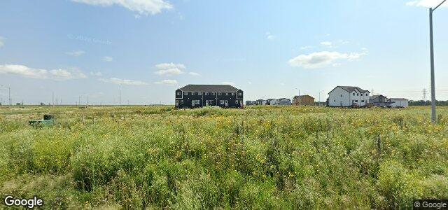 Larawan ng 672 Redonda Street sa Winnipeg, Manitoba