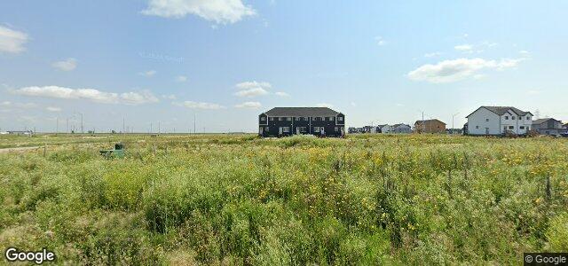 Larawan ng 674 Redonda Street sa Winnipeg, Manitoba