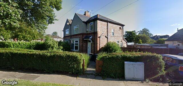 Larawan ng 100 Bates Avenue sa Winnipeg, Manitoba