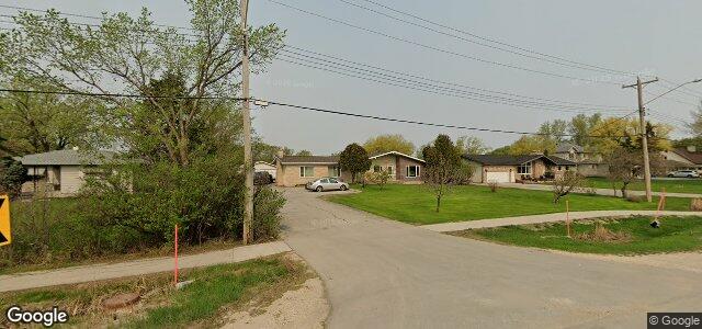 Larawan ng 1018 Plessis Road sa Winnipeg, Manitoba