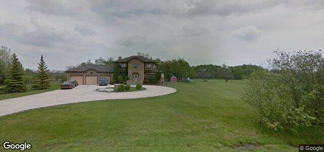 Larawan ng 115 Bates Avenue sa Winnipeg, Manitoba