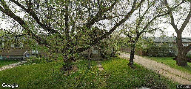 Larawan ng 130 Mcfadden Avenue sa Winnipeg, Manitoba