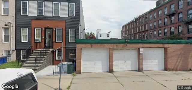 Larawan ng 138 Webster Avenue sa Winnipeg, Manitoba