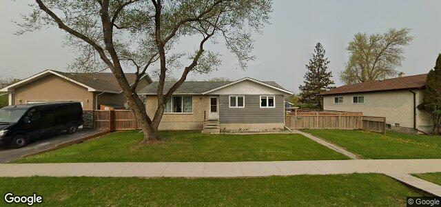 Larawan ng 139 Borden Avenue sa Winnipeg, Manitoba
