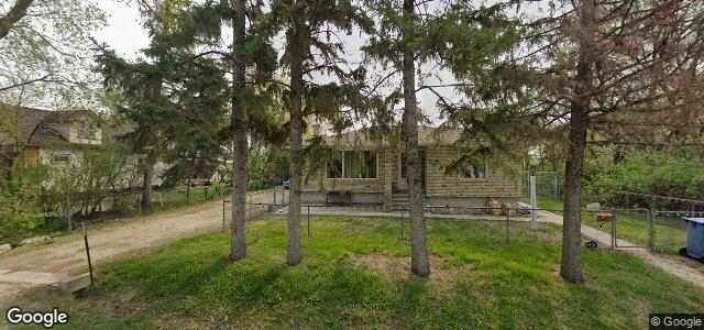 Photo of 230 Mcfadden Avenue in Winnipeg, Manitoba