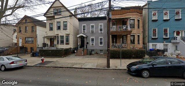 Larawan ng 307 Webster Avenue sa Winnipeg, Manitoba