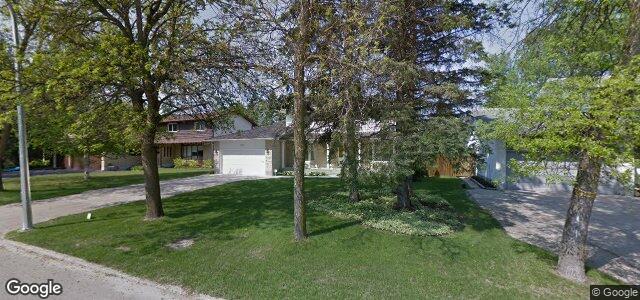 Larawan ng 102 Aldershot Boulevard sa Winnipeg, Manitoba